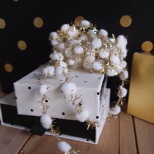 Wired White Pom Poms with Gold Tinsel - 10yd